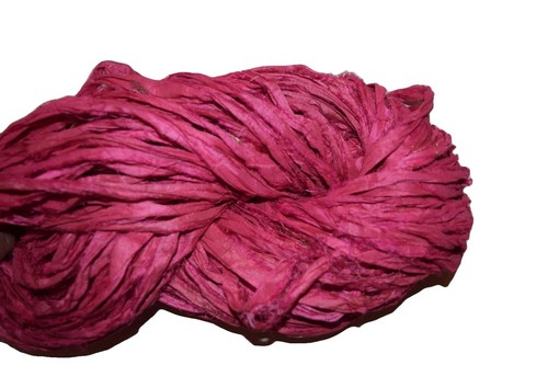 Y.A.R.N ピンク SWTC Wool Silk Bamboo Sequined Pink Yarn 50 G 32007-129 #841 3 Pc
