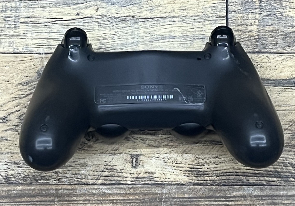 Sony PlayStation 4 PS4 DualShock 4 Wireless Controller CUH-ZCT1U