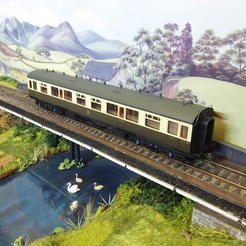 Bachmann 34-051 (OO)GWR Collett 60' 3rd in Chocolate/Cream '1145'. | Condition: Used