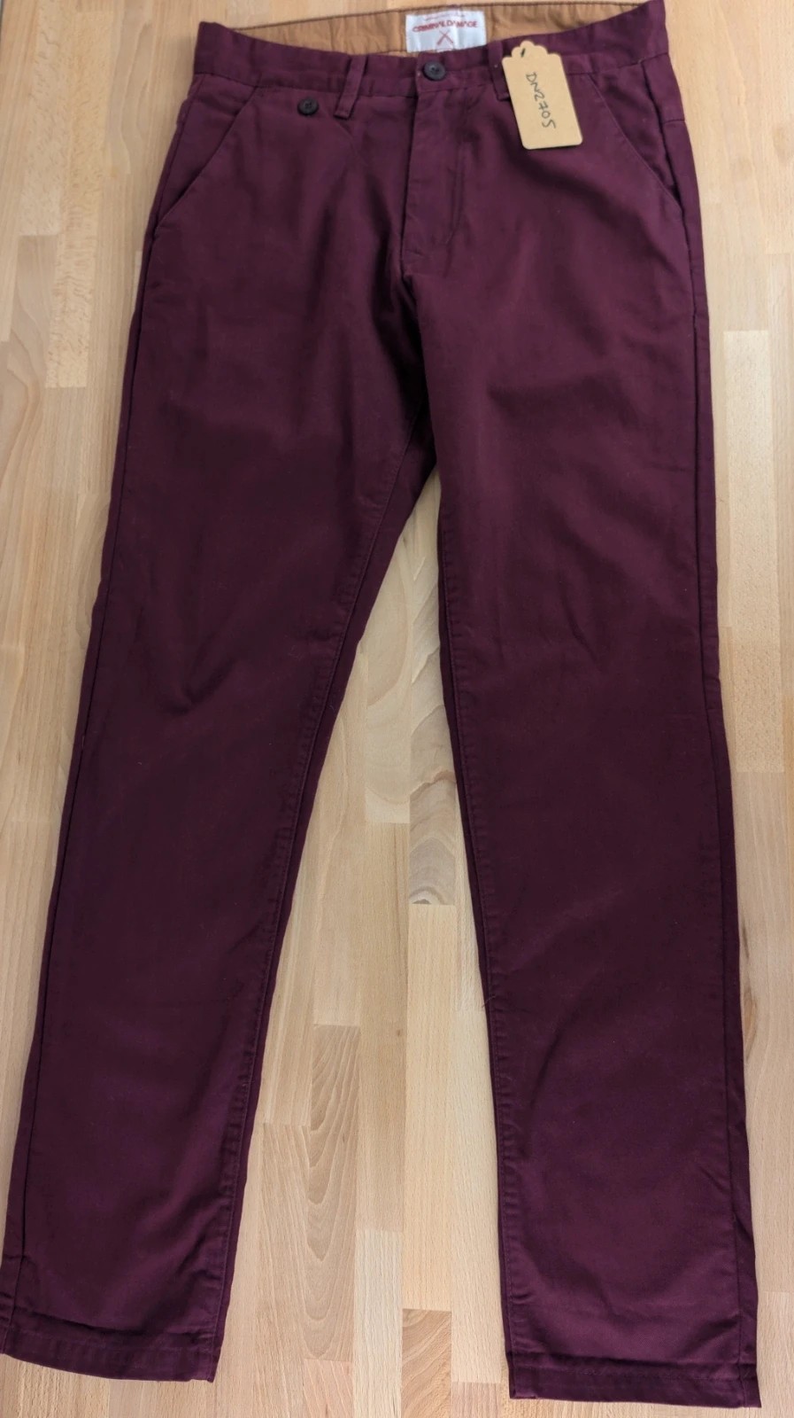Criminal Damage burgundy straight leg jeans. Mens 30W 31L. DN2705 image 2