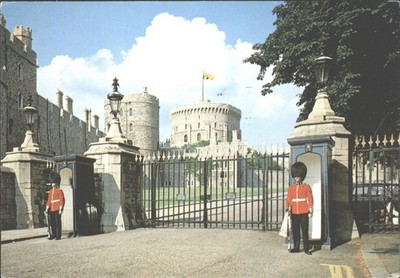 Windsor Castle Guards Postkarte J. Arthur Dixon England Großbritannien 70er Jahre