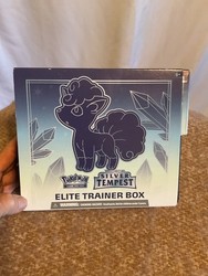 Pokémon TCG: Sword & Shield — Silver Tempest Elite Trainer Box