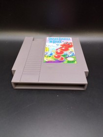 Snake Rattle 'n' Roll - Nintendo Entertainment System 1991 NES