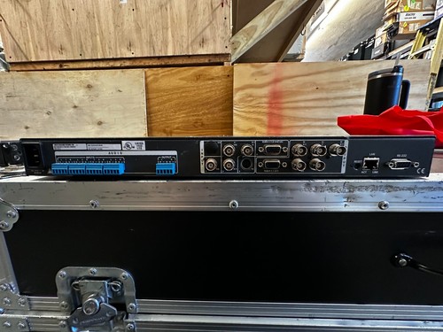 Extron DVS 304 A 4-Input Video and RGB Scaler - Picture 2 of 4