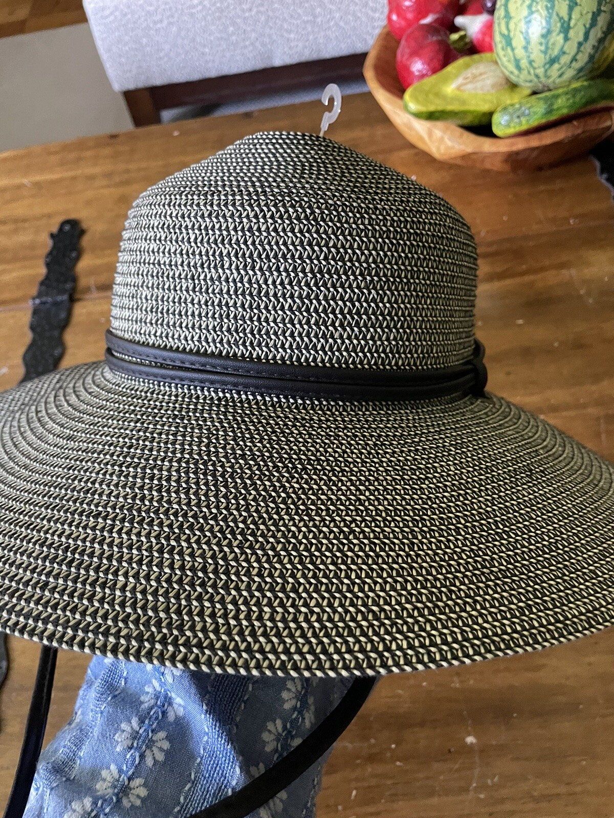 Picture 5 of 6
