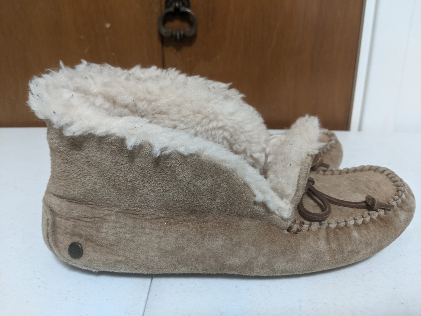 UGG Alena Indoor Outdoor Moccasin Slippers Womens Siz… Gem