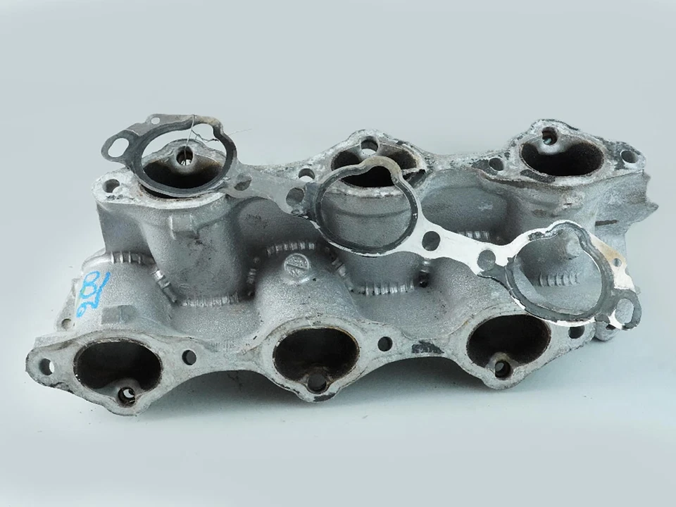 2002 - 2004 Infiniti I35 Intake Manifold Lower Engine Compartment Front Oem Foto 2 de 4