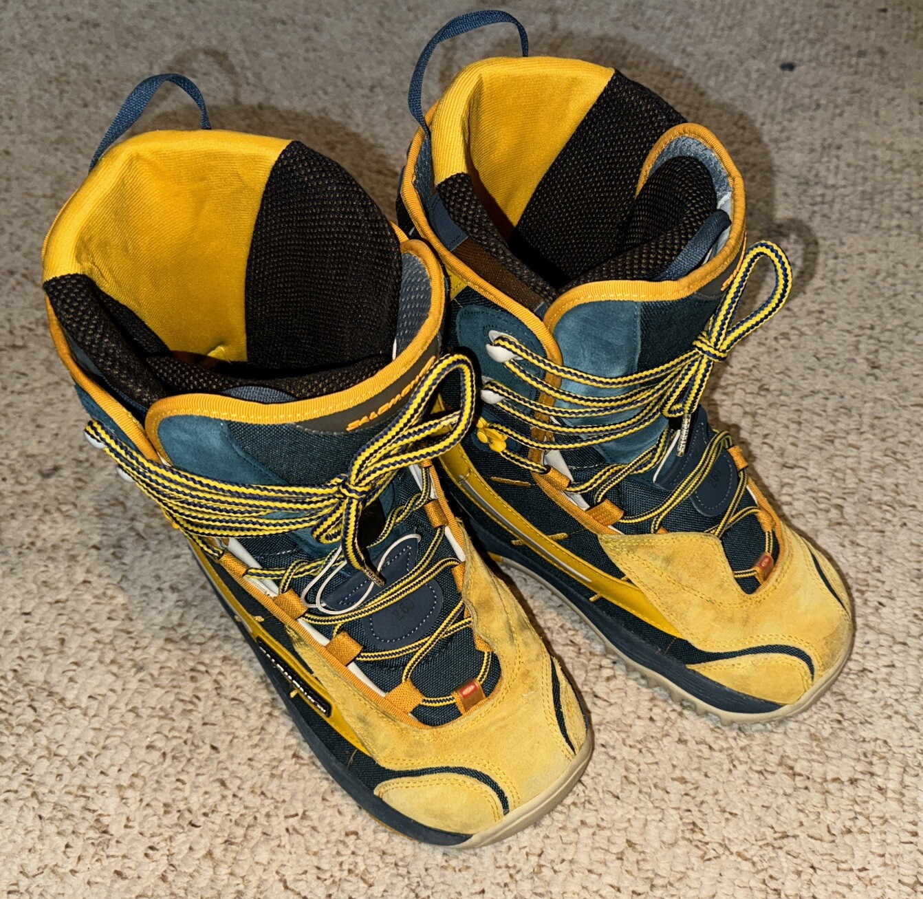 Stivali da snowboard Salomon Malamute unisex misura 3D scamosciati taglia US 8 blu giallo