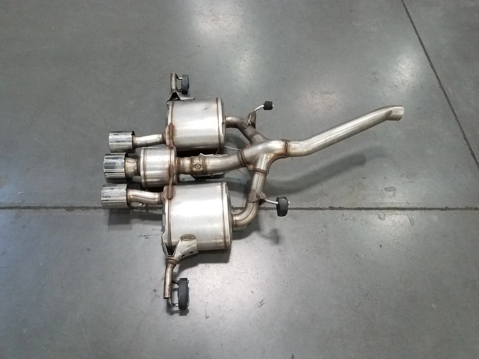 Silenciador/puntas/tubo de escape Honda Civic Type R 2025 #1133 P4 Foto 2 de 4