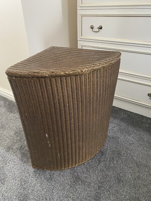 lloyd loom corner laundry basket UK