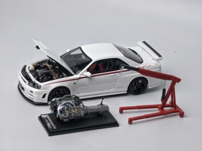 Nissan Skyline GT-R R34 (White) [Motorhelix] 1:18 scale - Diecast