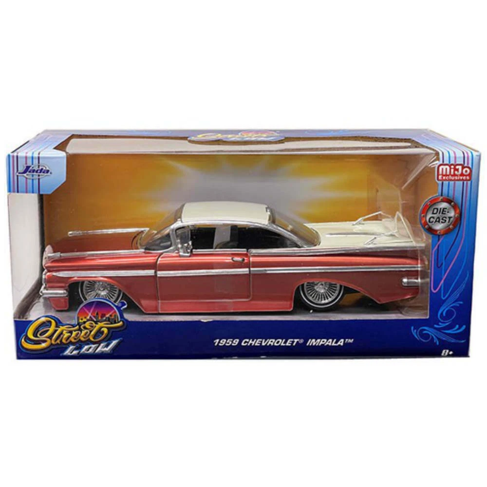 Street Low Rider 1959 Chevrolet Impala SS 1:24 Scale Diecast Model