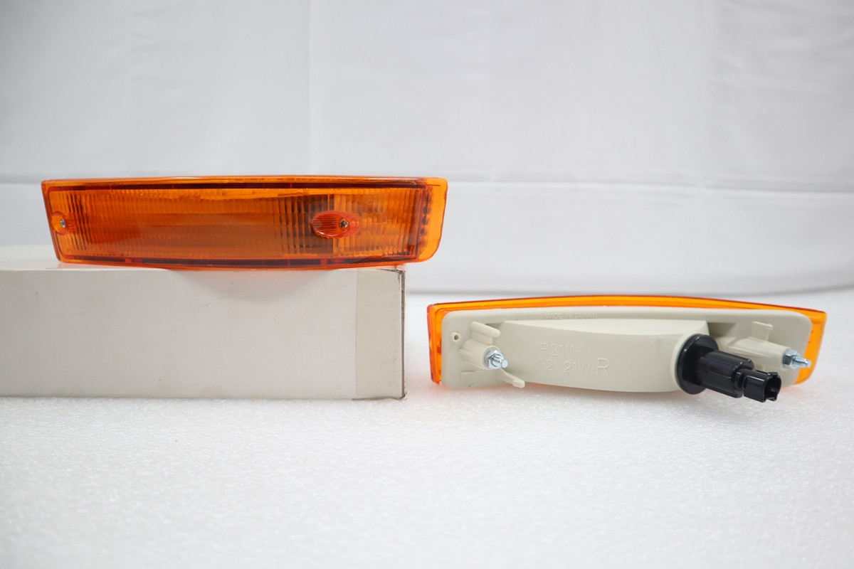 Front Bumper Signal Lamp Yellow Set For Toyota Corolla~1988 89 90