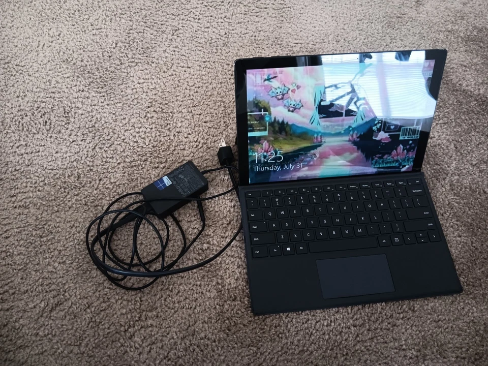Microsoft Surface Pro Copilot PC 13" Snapdragon x Plus, 16GB RAM, 512GB SSD Foto 3 de 4