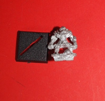 Warhammer - Orks & Goblins - Marauder - Classic MM20 Orkkrieger mit Schlegel, Platte
