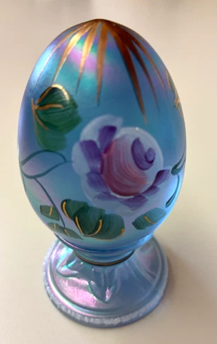 Fenton Carnival Glass Egg - Frit Around the Base -Rose Design