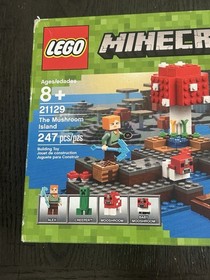 LEGO Minecraft: The Mushroom Island (21129). Pre Owned Complete With Manual