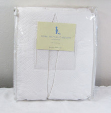 Pottery Barn KIDS Baby 100 Cotton Floral Matelasse Crib Bed Skirt White NIP