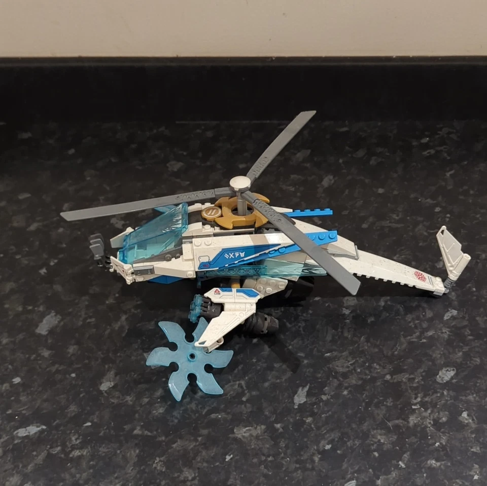 LEGO Ninjago 71738 Zane's Titan Mech Battle, photo 3 of 5