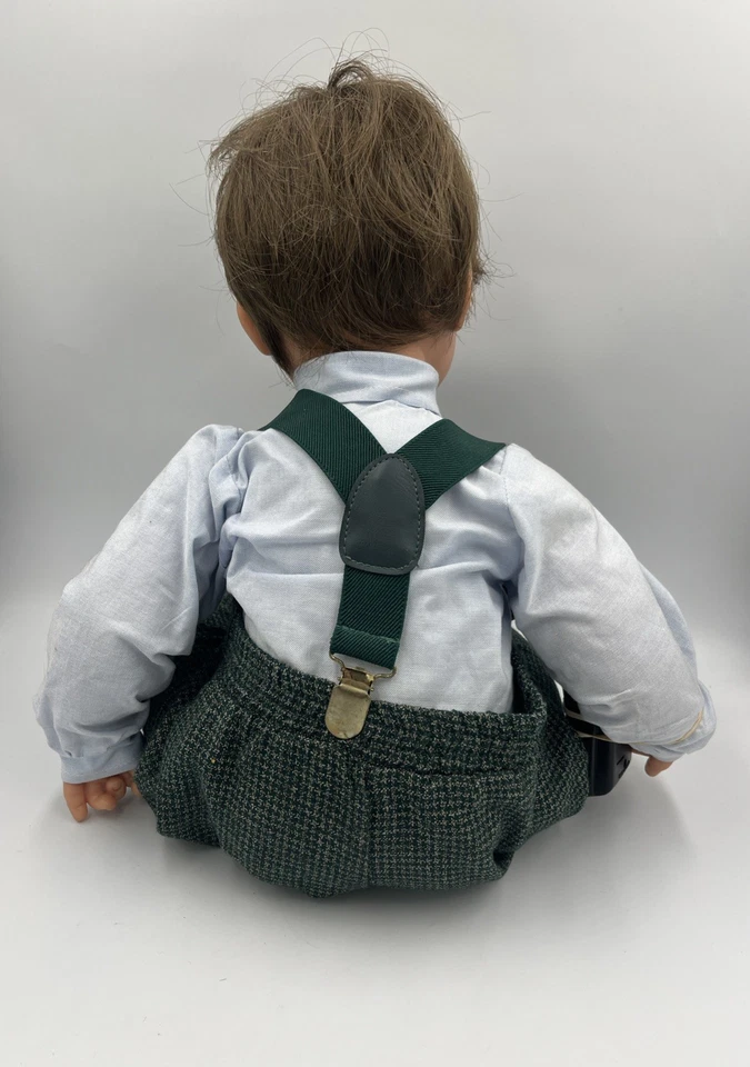 Junior Executive • Artist Studio Collection by Lee Middleton • New With Tags - Image 2 of 4