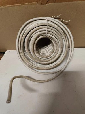 Cable antenne type BNC 75 ohms. ongueur 30/35 métres environ. - Photo 1/3