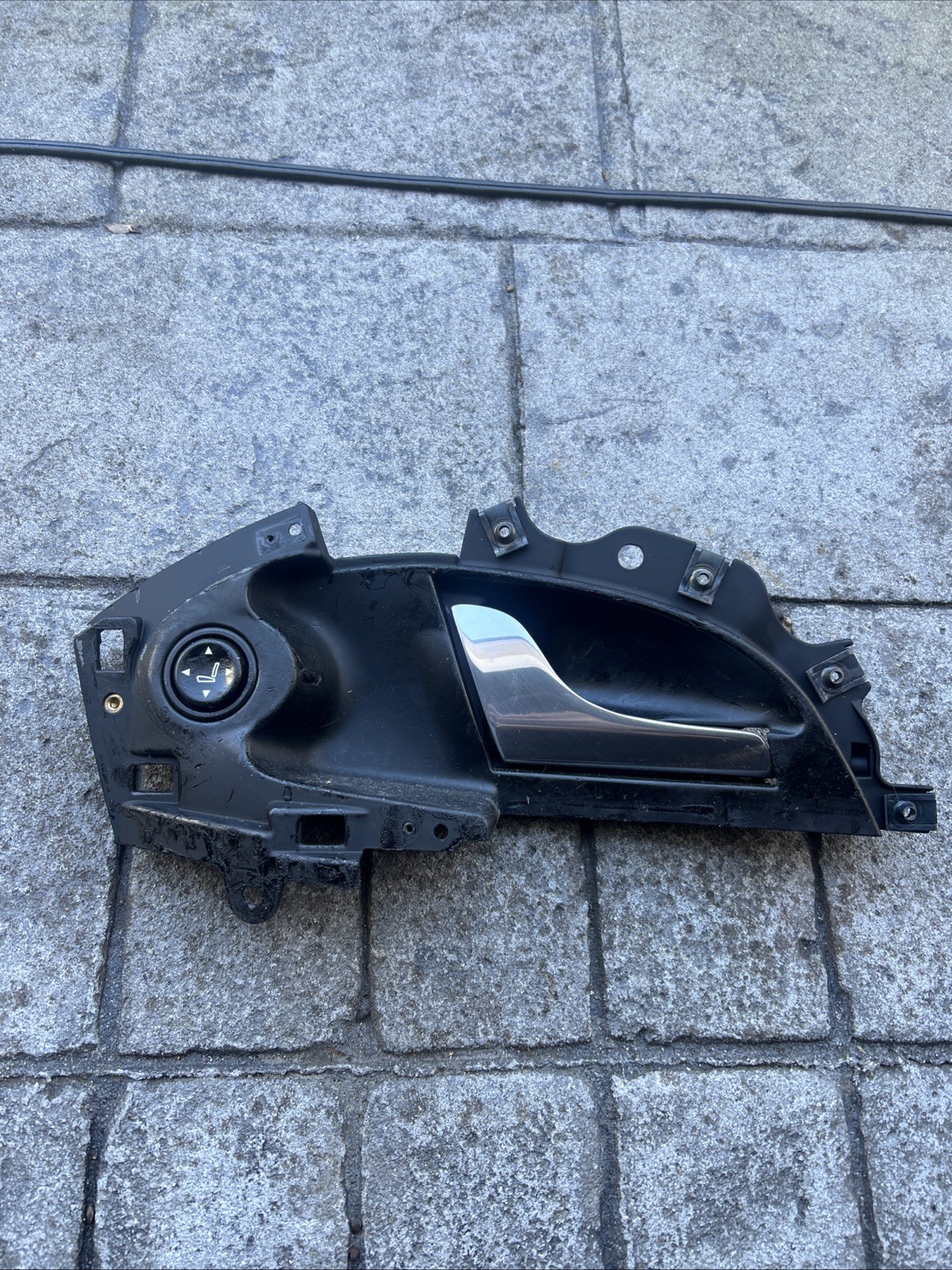 OEM 2003-2012 Maserati Quattroporte M139 Right Rear Interior Door Handle