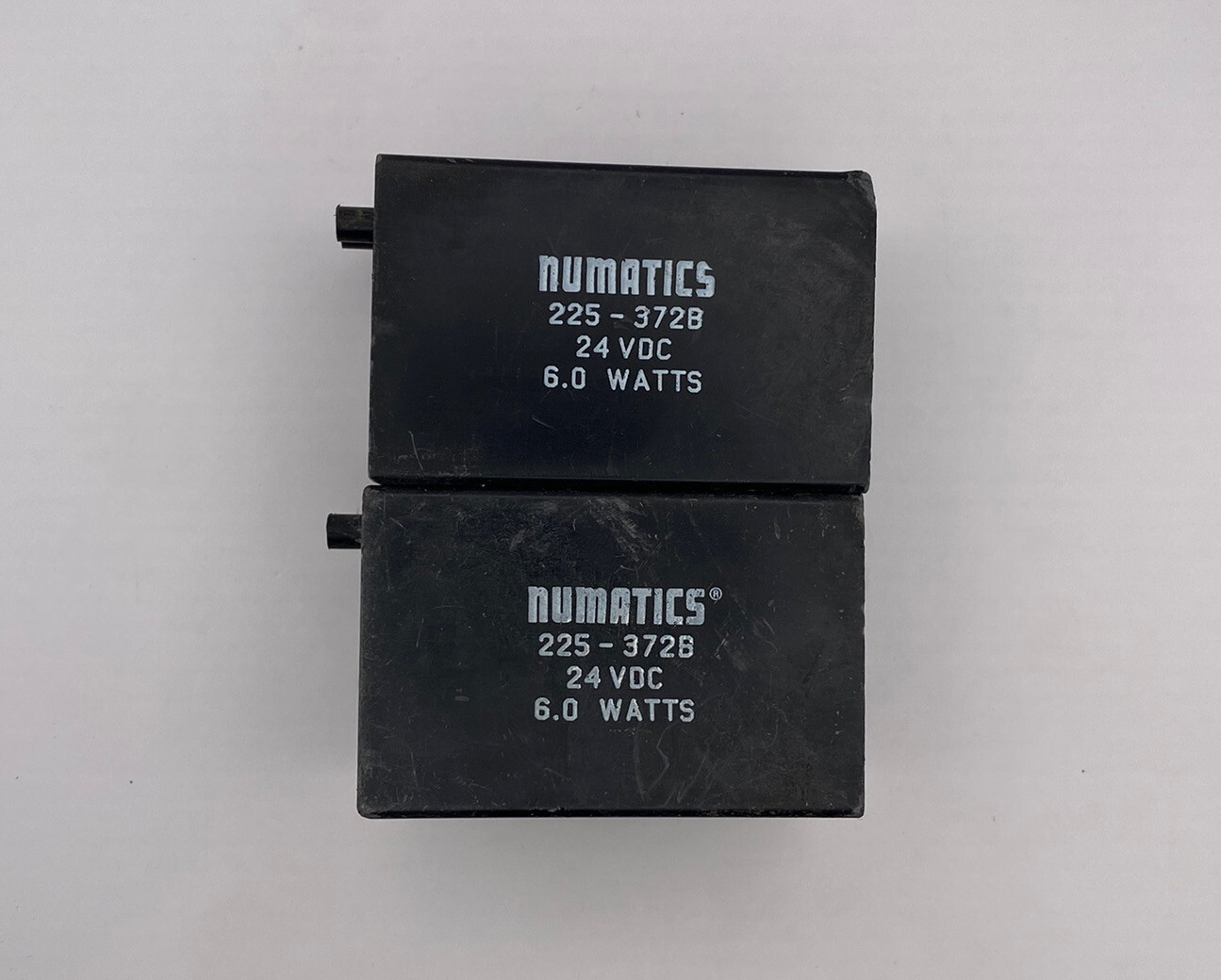 Numatics 225-372B Coil 24V Lot Of 2