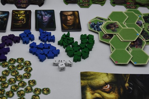 Warcraft: The Board Game - 2003 - Giochi di volo fantasy SPEDIZIONE VELOCE SICURA COMPLETA - Foto 9 di 20