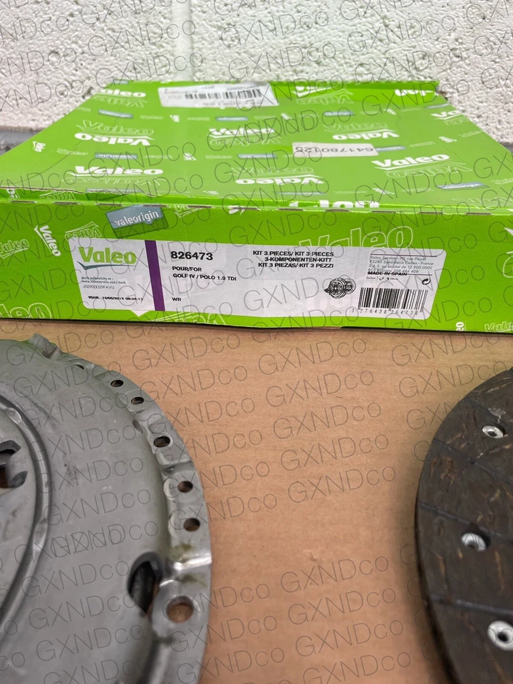 VALEO CLUTCH KIT 3Pc FITS AUDI A1 A3 TT SEAT SKODA VW GOLF 1.6 1.9 TDI 1.8 T - Image 3 of 4