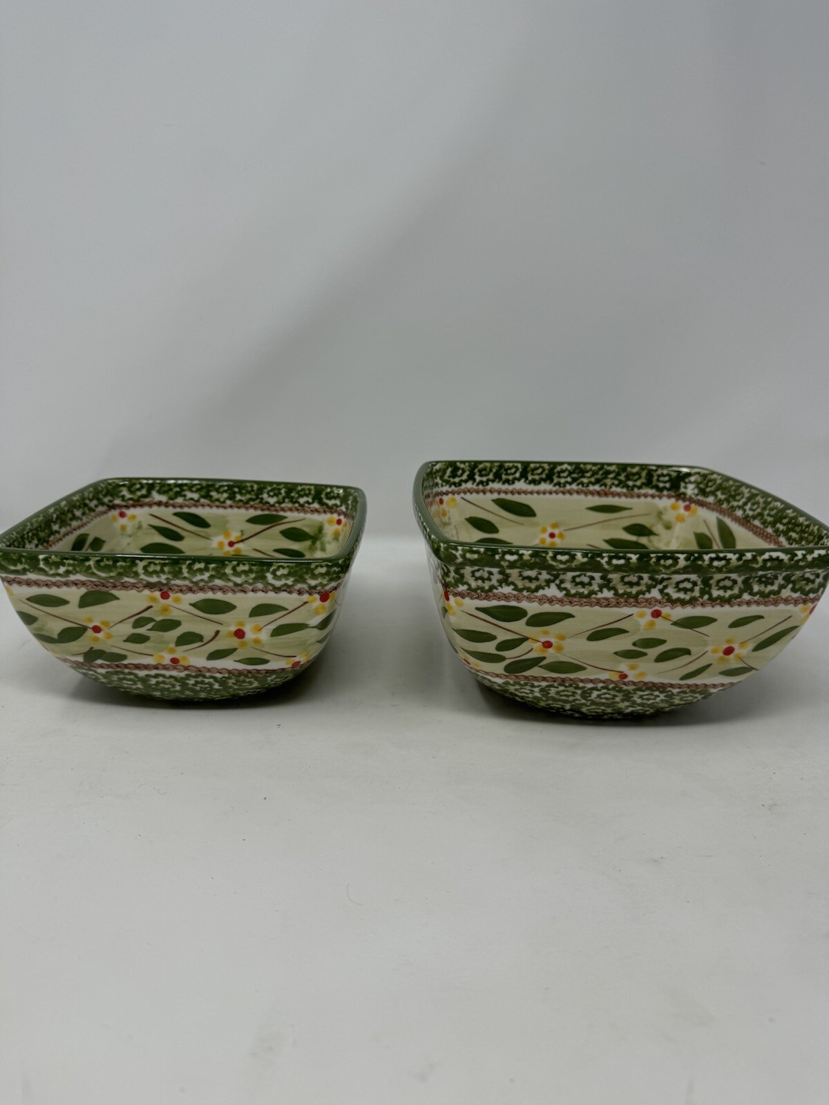 Temp-tation Dinnerware Old World Green 2 Square Bowsl/Bakers