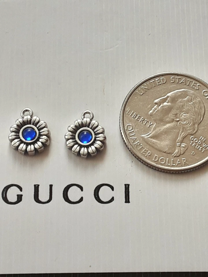 100% Gucci 2 pieces silver vintage zipper pull metal flowers & stamped - Image 2 of 4