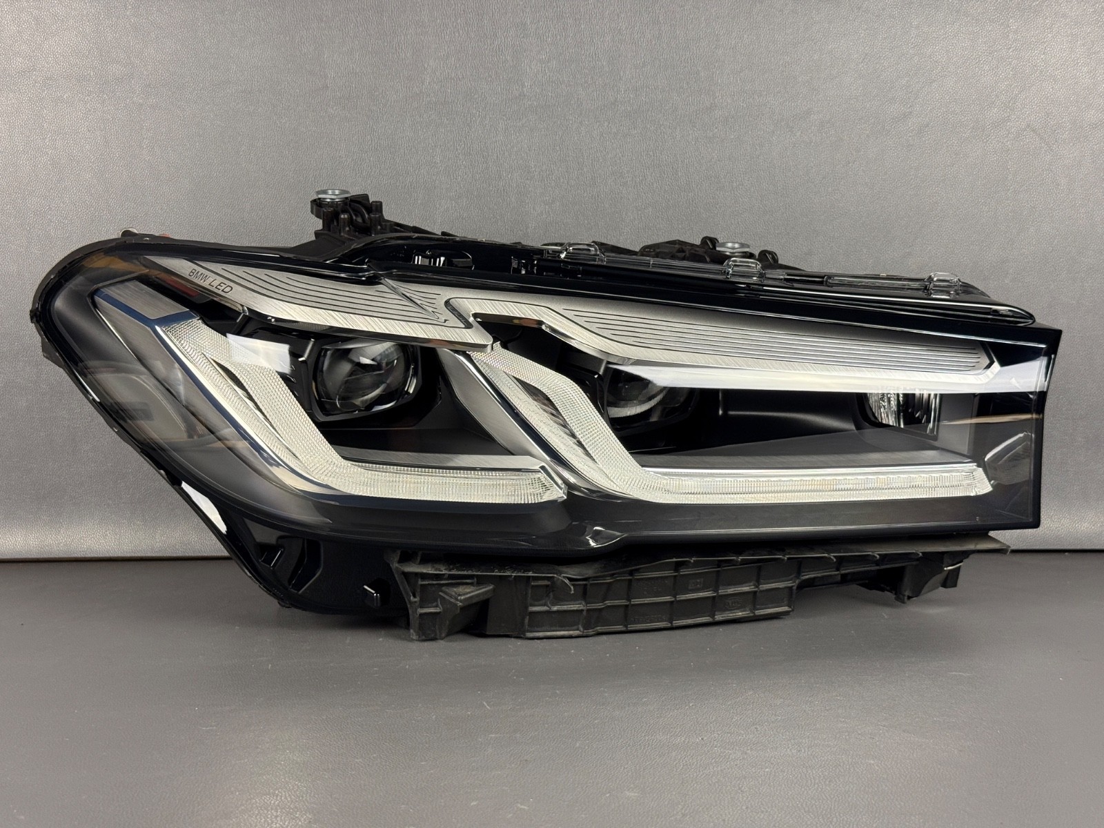 TESTED! 2021-2023 BMW 5-SERIES G30 LCI RIGHT PASSENGER LED CHROME HEADLIGHT OEM