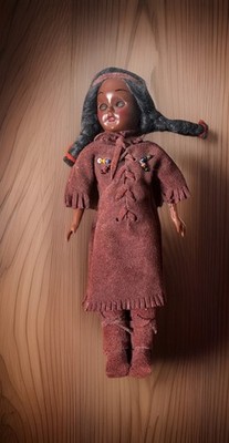 Vintage Indianer Stil blinzelnde Augen Puppenhaar, Buckskin Outfit 8 Zoll