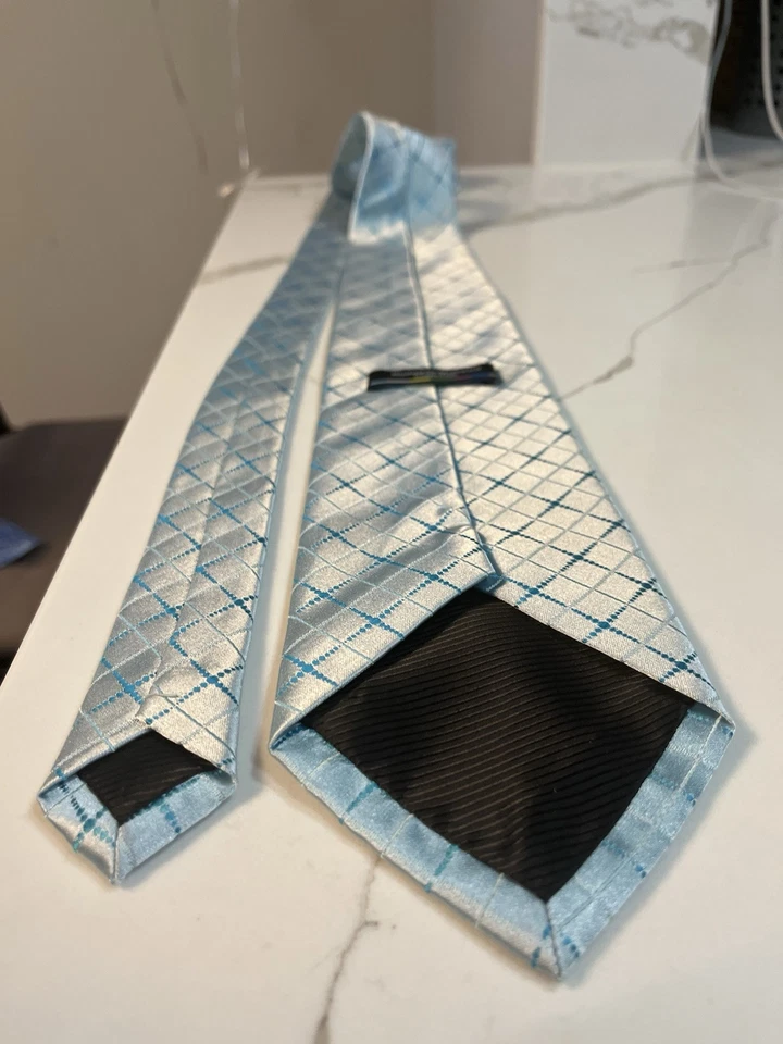 复古 Romario Manzini 100% 真丝领带浅蓝色 — 第 4/4 张图片