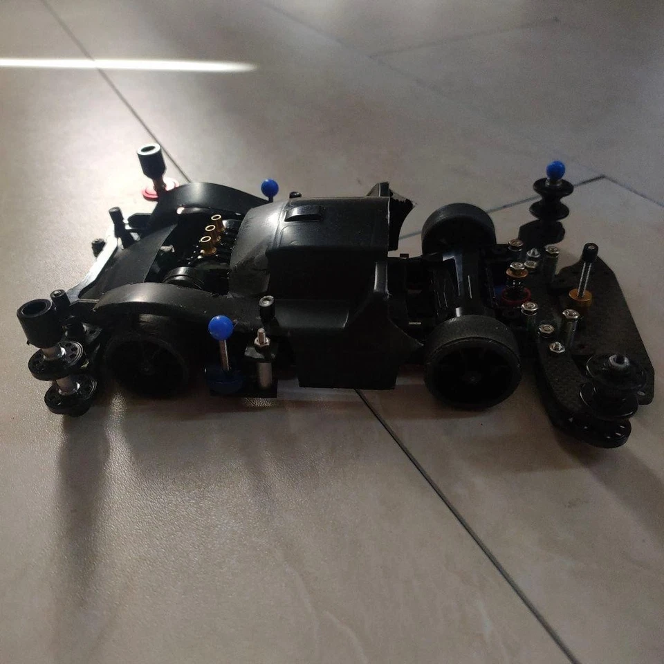 Mini 4WD FMA chassis complete product - Image 4 of 4