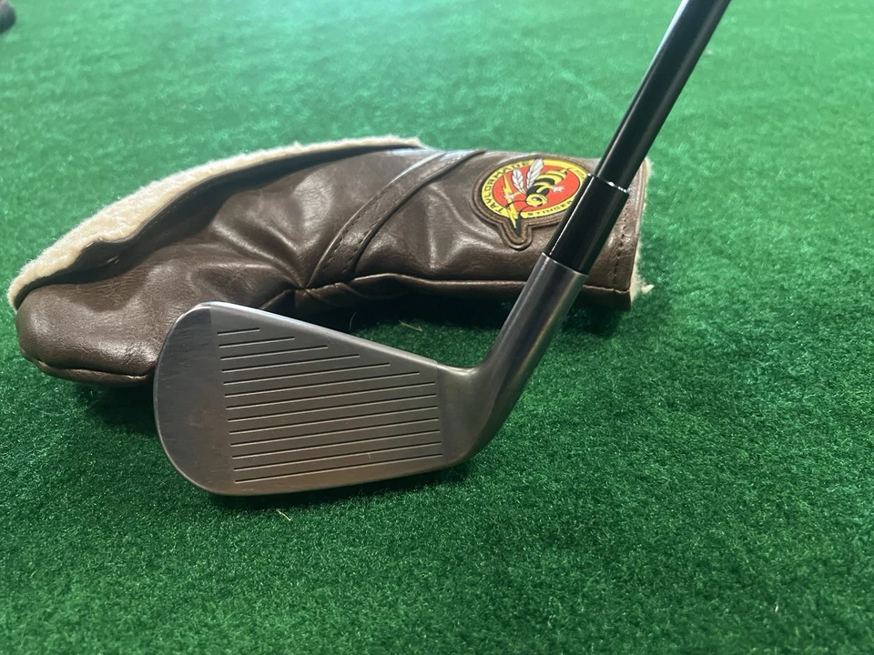 TAYLORMADE P UDI LIMITED EDITION BOMBER ONE IRON 17* GOLF CLUB EUC W/COVER STIFF - Image 2 of 4