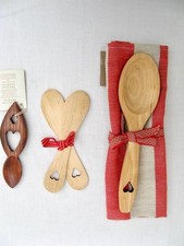Liebeslöffel handgeschnitzt Holz Auswahl aus drei Valentinstag Geschenk?