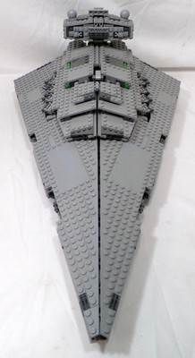 LEGO Star Wars 75055 Imperial Star Destroyer Built Set with Minifigures
