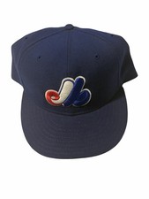 Vintage New Era Montreal Expos MLB Fitted Hat Size 7 1/2 Wool USA Plain Logo