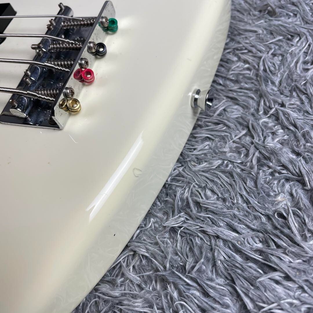 ベース Bacchus BJB-400R WHT Bacchus BJB-400R WHT Jazz Bass Style Electric Guitar From