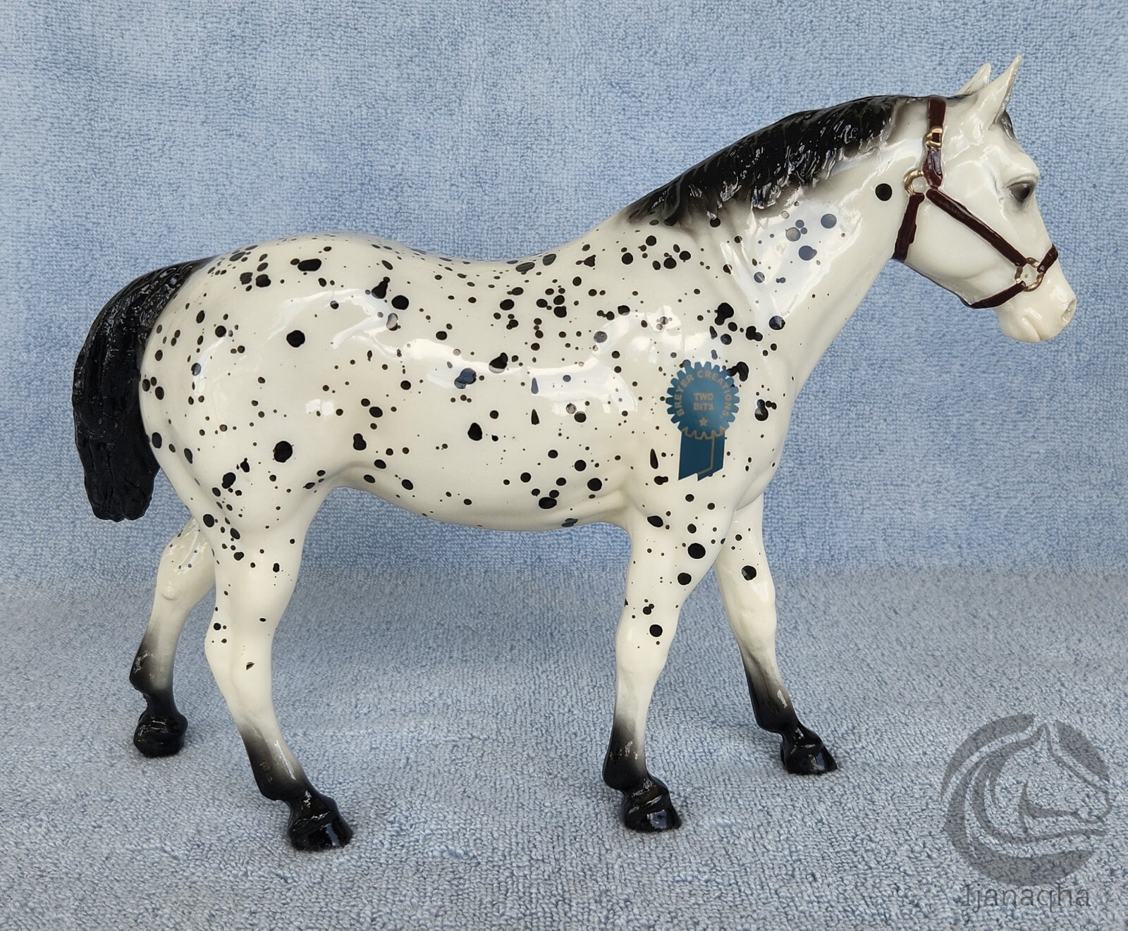 Breyer 2015 Vintage Club Quarter Horse Gelding "Two Bits". 712141. 1/