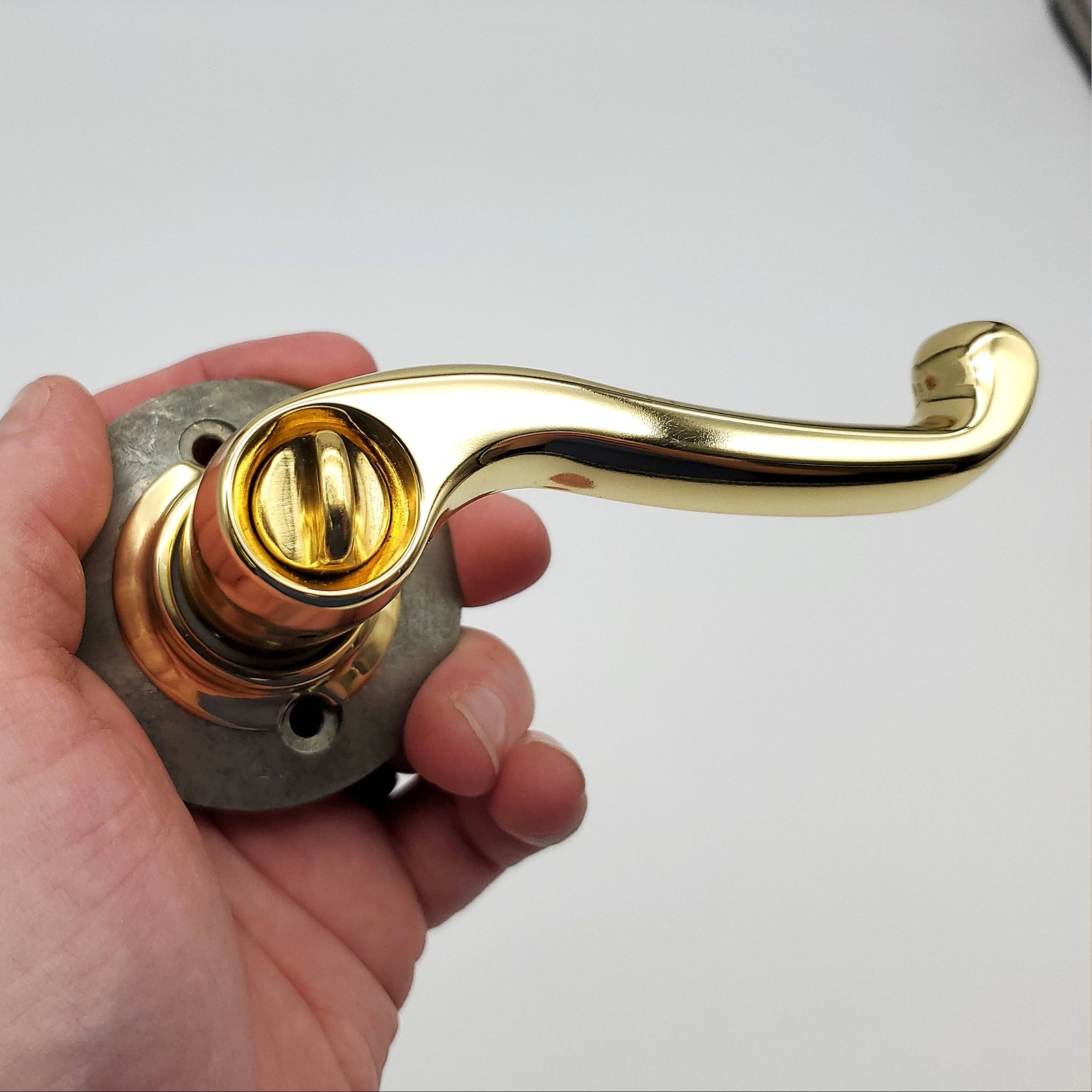 Schlage Privacy Door Lever Polished Brass 605 FLA 68-013 Left-Handed NOS-image