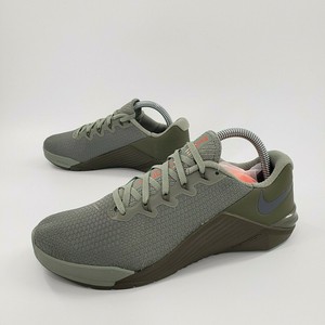 nike metcon 5 olive green
