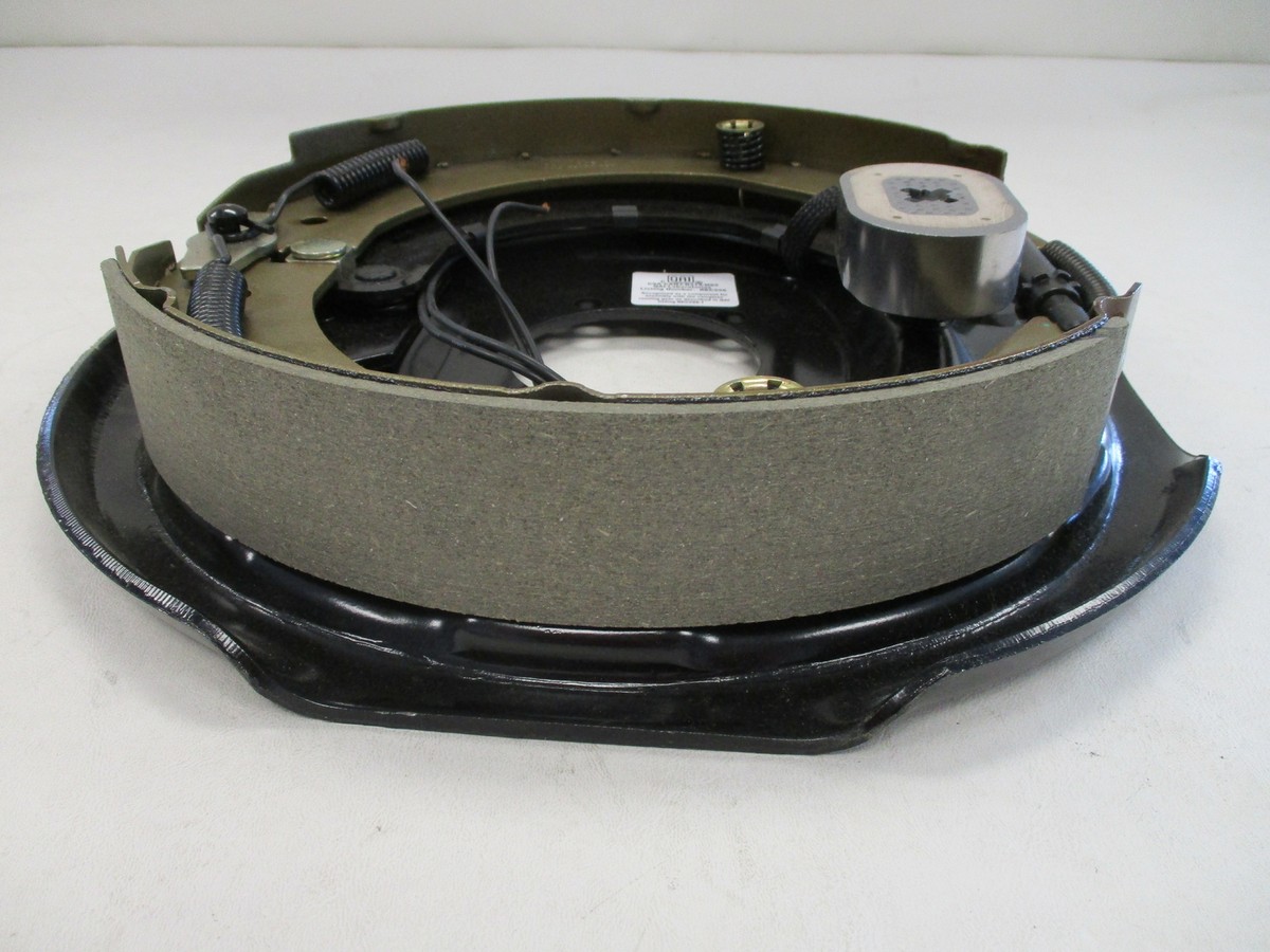 LIPPERT FORWARD SELF ADJUSTING TRAILER 12