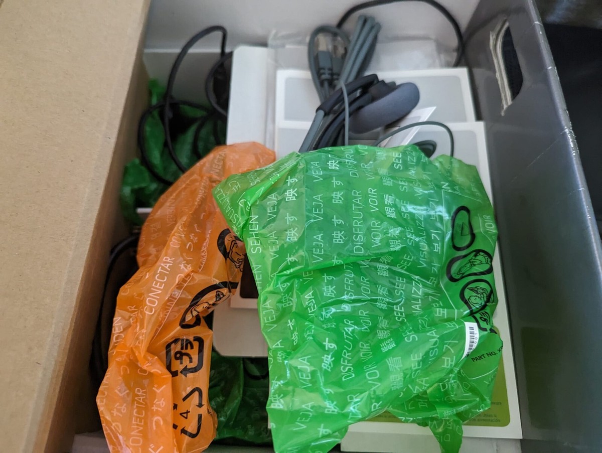 Microsoft Xbox 360 Elite 120GB Console - Black + Original Box