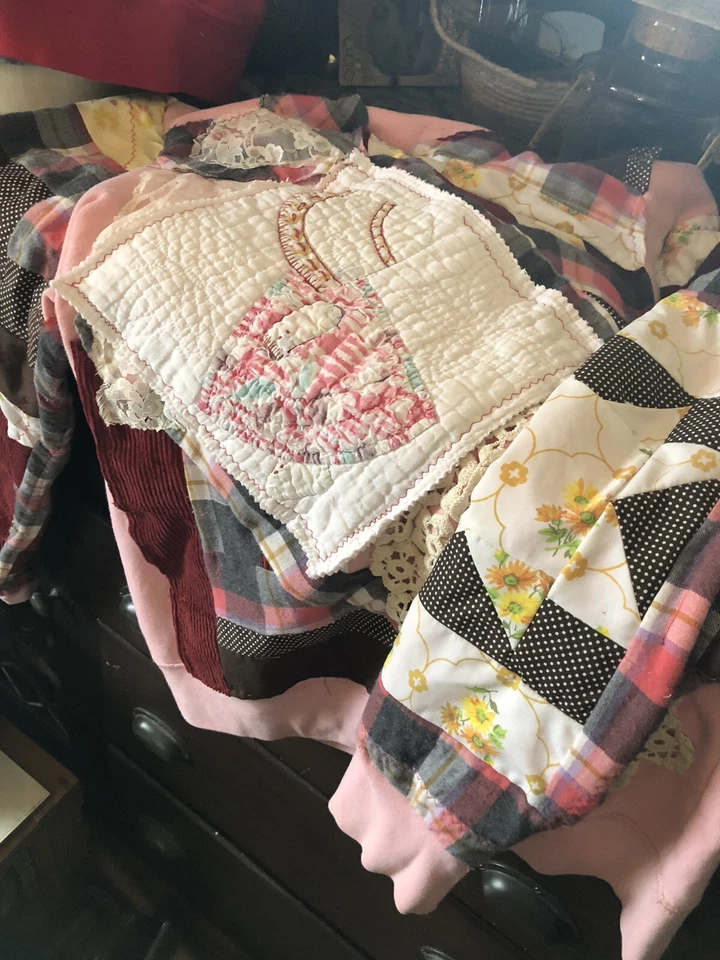 Sudadera con Capucha Acolchada Upcycle Reutilizable Chatarra M Bloque Diente de Sierra Acebo Hobby Hecha a Mano ÚNICA EN SU CLASE Foto 3 de 4