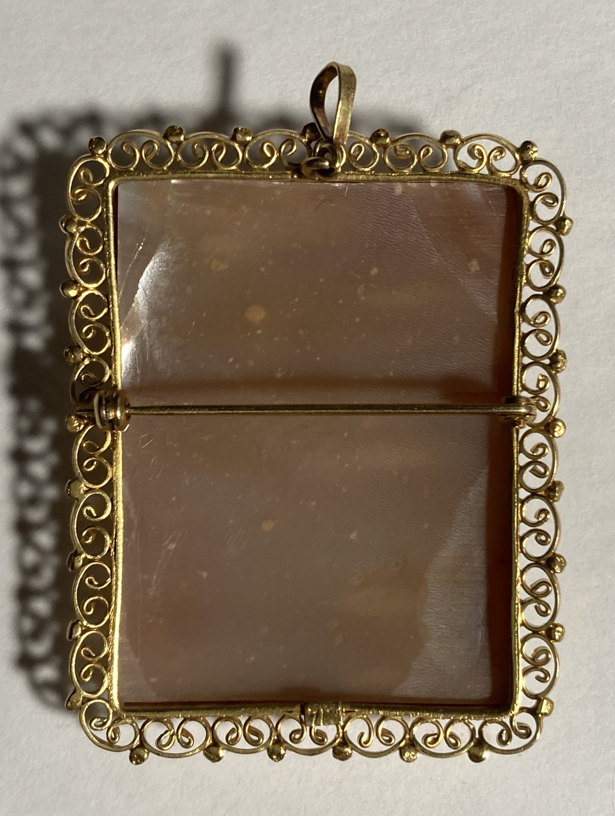 14K Yellow Gold Rectangular Shaped Shell Cameo Pe… - image 3