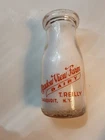 Vintage Glass Milk Bottle Meadow View Farms Dairy Sauquoit, NY