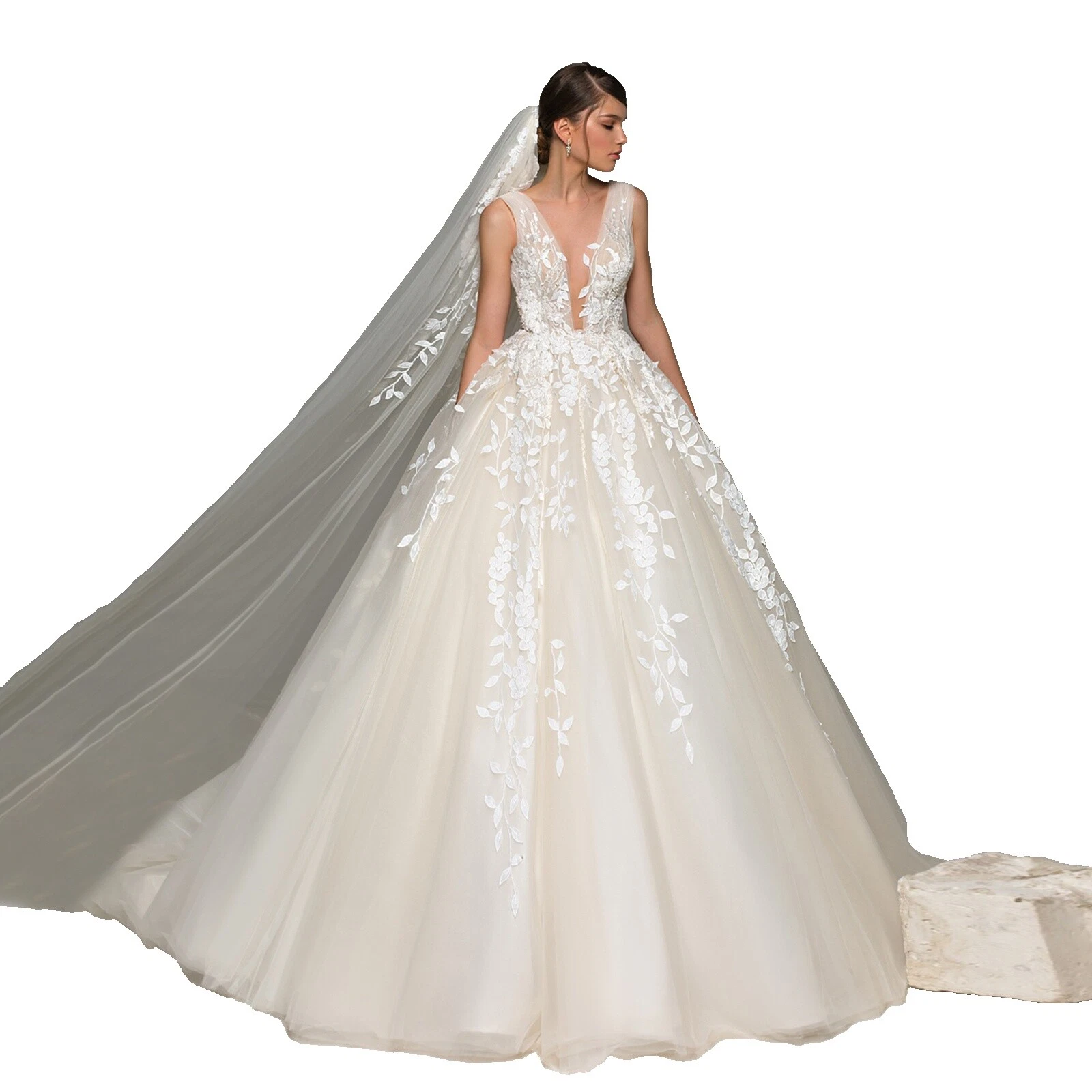 Lace Wedding Ball Gowns