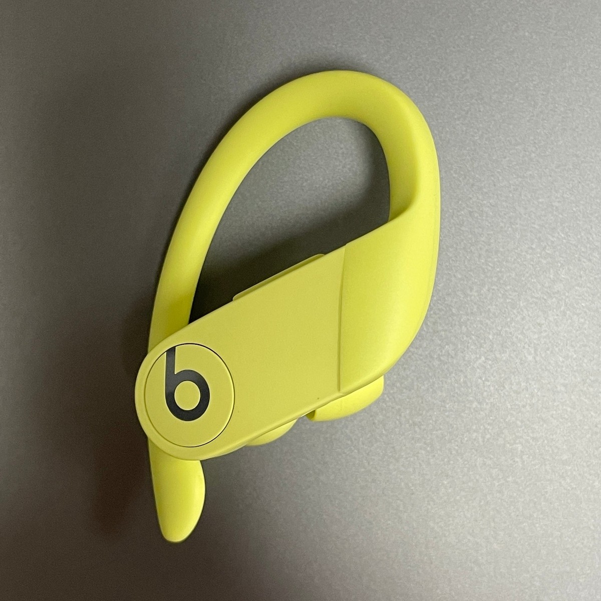 Apple - Apple POWERBEATS PRO 美品 Beats Powerbeats Pro Apple, Buy This Item Now at IT BOX Express